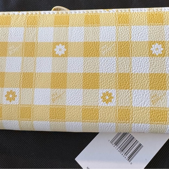 Betsey Johnson Yellow and White Plaid Wristlet NWT - Picture 2 of 4